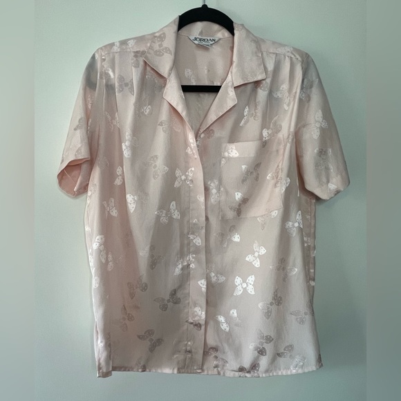 Vintage Jordan New York Button Up, V-Neck Pink Collared Blouse, Bow Print Sz 5/6 - Picture 1 of 11